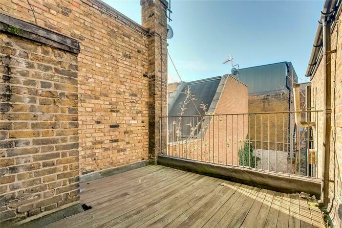 1 Bedroom Apartment To Rent In York Way, Caledonian Road, N7