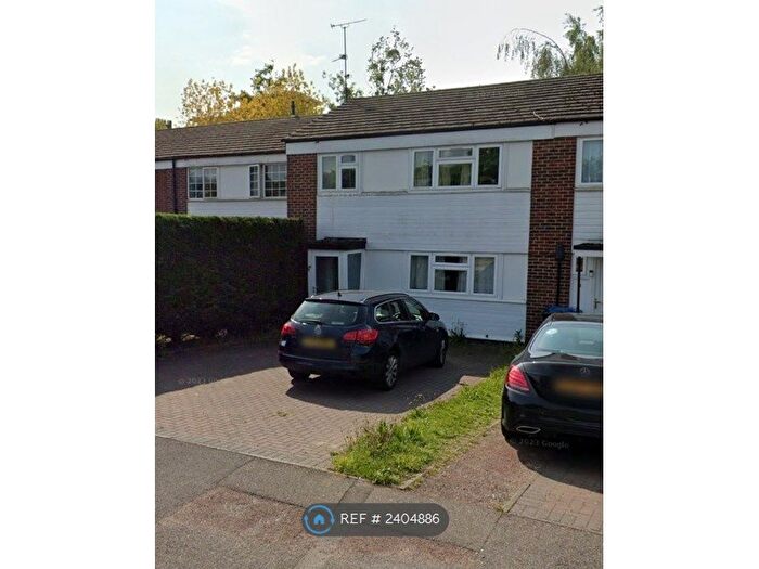 3 Bedroom Terraced House To Rent In Greenfields, Maidenhead, SL6