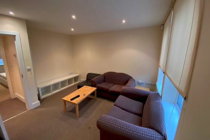 1 Bedroom Flat To Rent In Sutherland Avenue, Maida Vale, W9