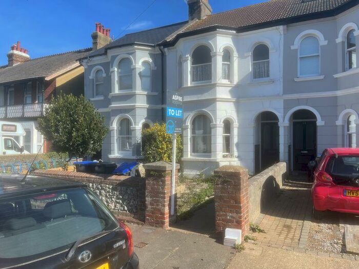 2 Bedroom Apartment To Rent In Eton Road, Worthing, BN11