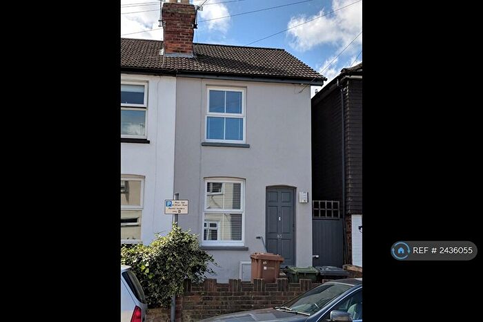 2 Bedroom End Of Terrace House To Rent In Denzil Road, Guildford, GU2