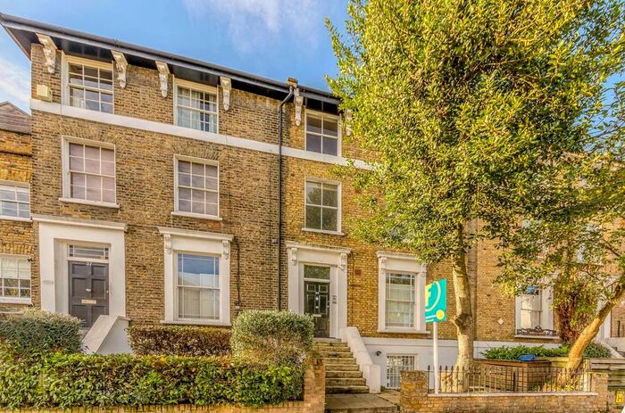 2 Bedroom Flat To Rent In Ardleigh Road, Islington, London, N1