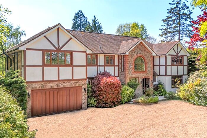 5 Bedroom Detached House For Sale In Green Lane, West Clandon, Guildford, Surrey, GU4