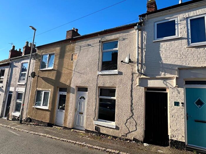 2 Bedroom Terraced House For Sale In No Chain - New Street, Rothwell, Kettering, NN14