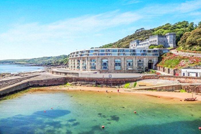 1 Bedroom Flat For Sale In Fort Picklecombe, Maker, Torpoint, PL10