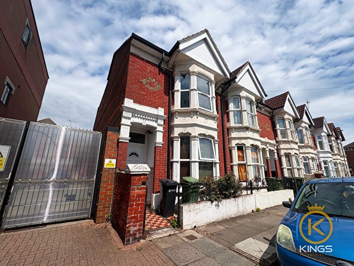 4 Bedroom End Of Terrace House To Rent In Penhale Road, Portsmouth, PO1