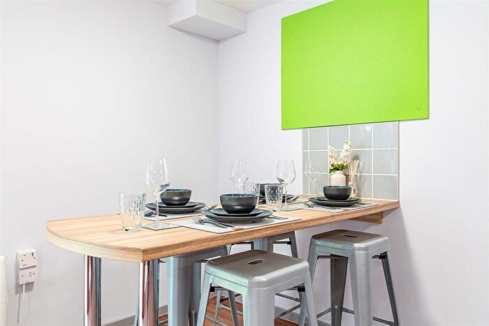 1 Bedroom Flat To Rent In Portland Road, Newcastle, NE2
