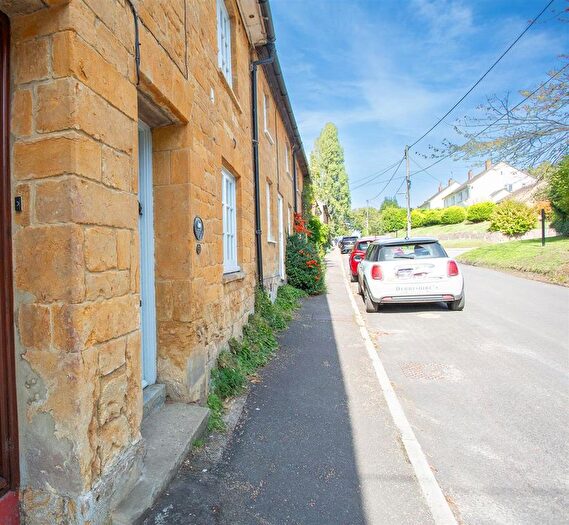 1 Bedroom Property To Rent In South Street, Hinton St. George, TA17