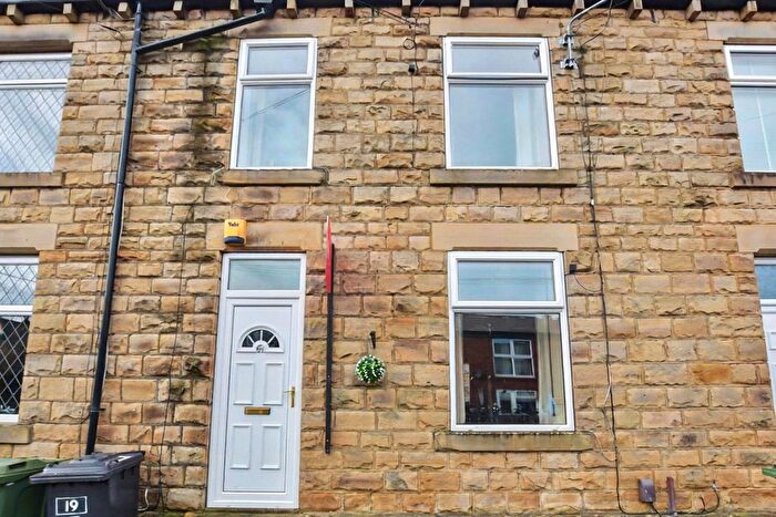 3 Bedroom Terraced House For Sale In Beech Street, Mirfield, West Yorkshire, WF14