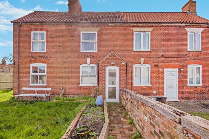 3 Bedroom Semi Detached House For Sale In High Street, Kessingland, Suffolk, NR33