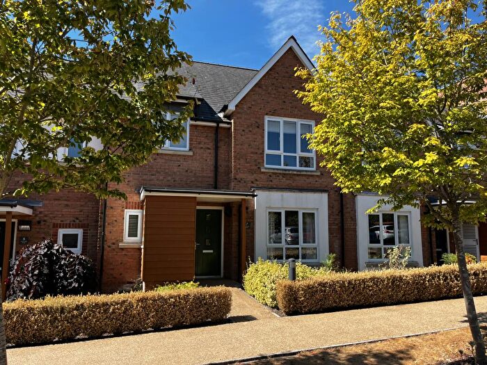 3 Bedroom Retirement Property For Sale In Turnstone Road, Millbrook Village, Exeter, Devon, EX2