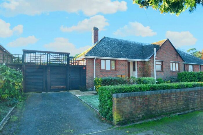 3 Bedroom Bungalow To Rent In Ferndown, BH22