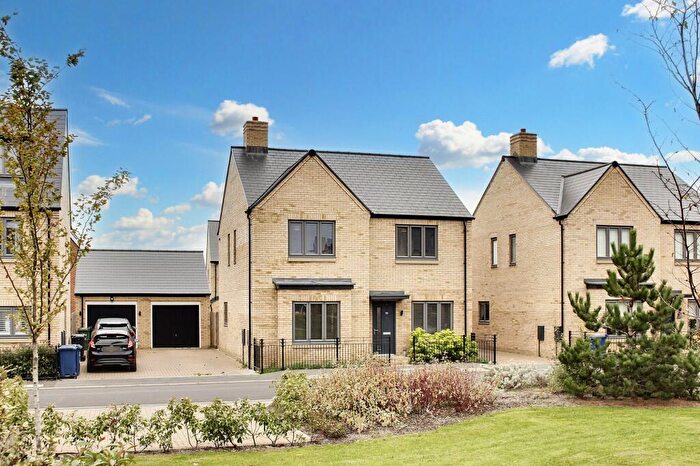 4 Bedroom Detached House For Sale In Ailwyn Road, St. Neots, PE19