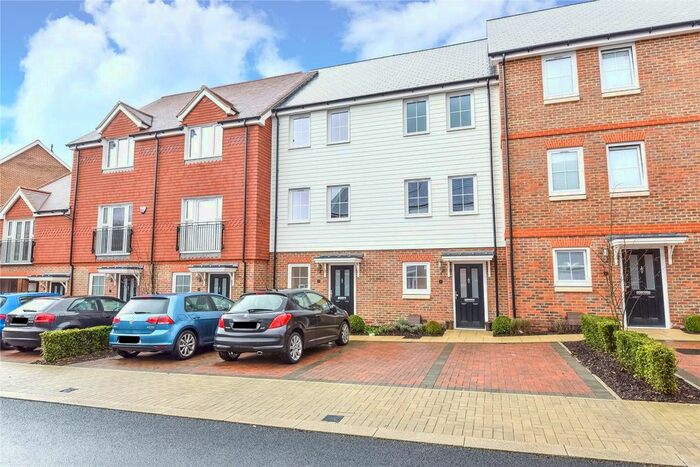 3 Bedroom Terraced House To Rent In Woodland Road, Dunton Green, Sevenoaks, Kent, TN14