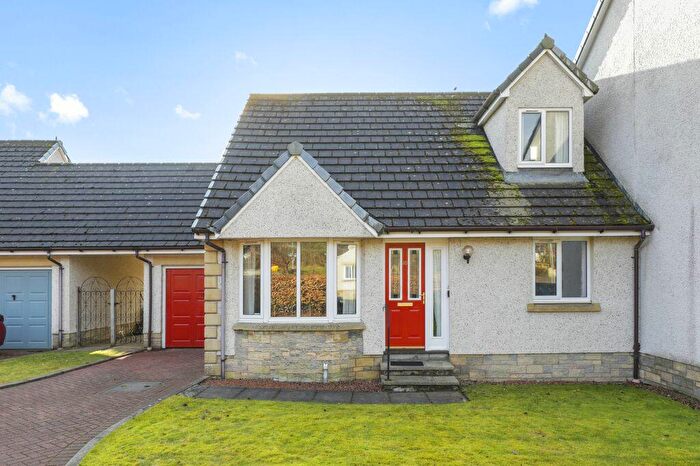 4 Bedroom Semi-Detached House For Sale In Dryburn Park, West Linton, EH46