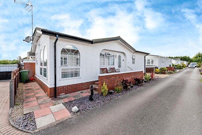 2 Bedroom Park Home For Sale In Magazine Lane, Wisbech, PE13