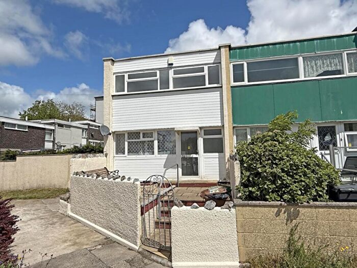 3 Bedroom End Of Terrace House For Sale In Langley Crescent, Southway, Plymouth, PL6