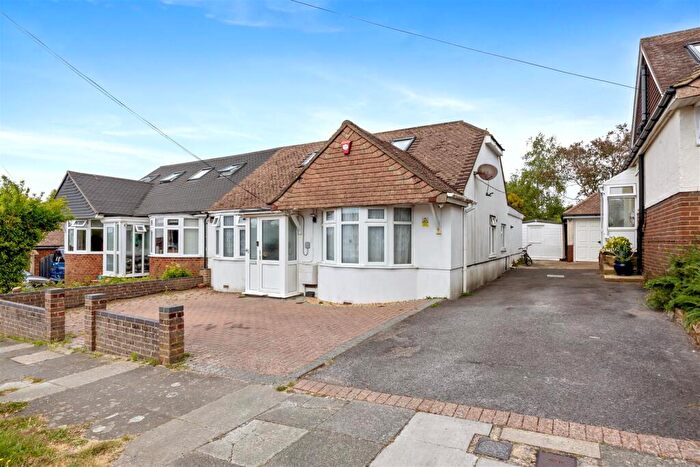 4 Bedroom Semi-Detached House For Sale In Larkfield Way, Surrenden, Brighton, BN1