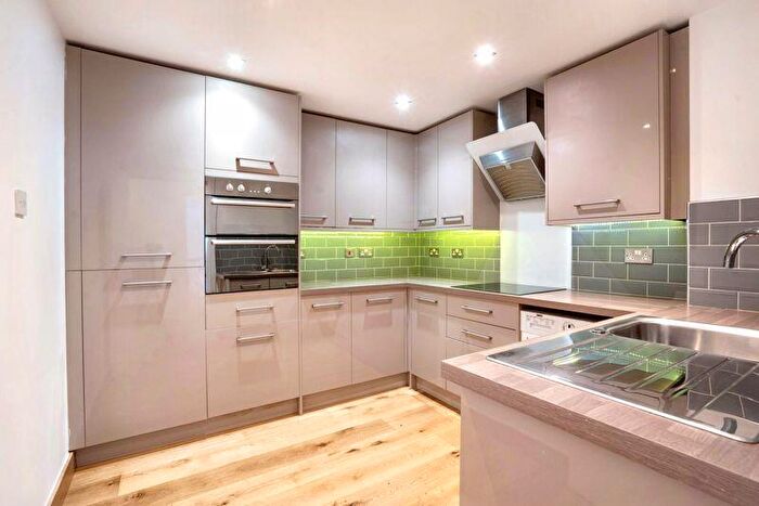 1 Bedroom Flat For Sale In Central Walk, Station Approach, Epsom, Surrey, KT19