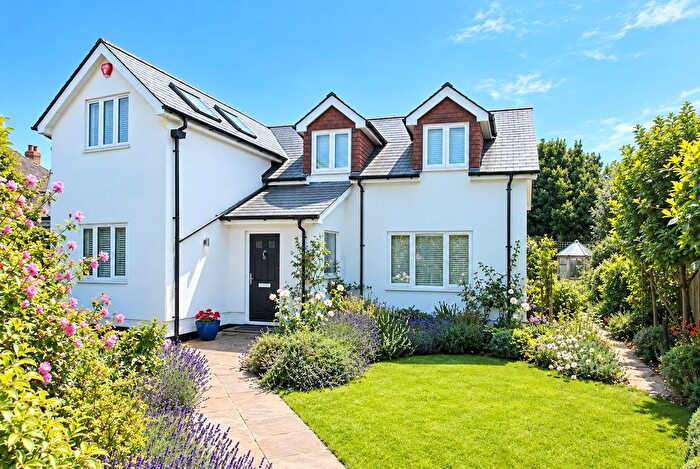 3 Bedroom Detached House For Sale In Stanley Road, Lymington, Hampshire, SO41