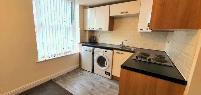 Studio To Rent In York House, Cleveland Street, DN1