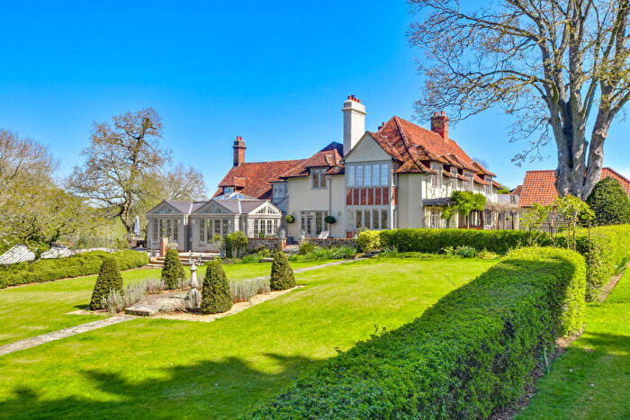 5 Bedroom Detached House For Sale In Wolseys Chase, Duton Hill, CM6