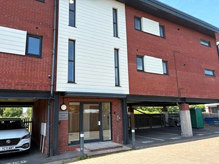 2 Bedroom Flat To Rent In Constancia Court, Newport, NP20