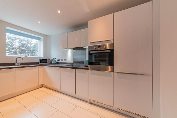 2 Bedroom Apartment To Rent In Westminster Mansions, GU15