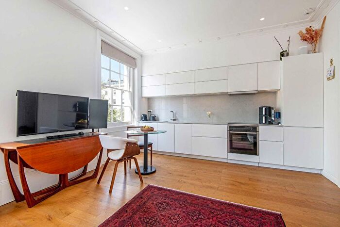 1 Bedroom Flat To Rent In Warwick Square, Pimlico, SW1V