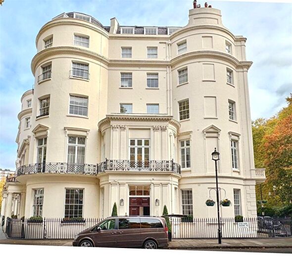 4 Bedroom Flat To Rent In Hyde Park Square, London, W2