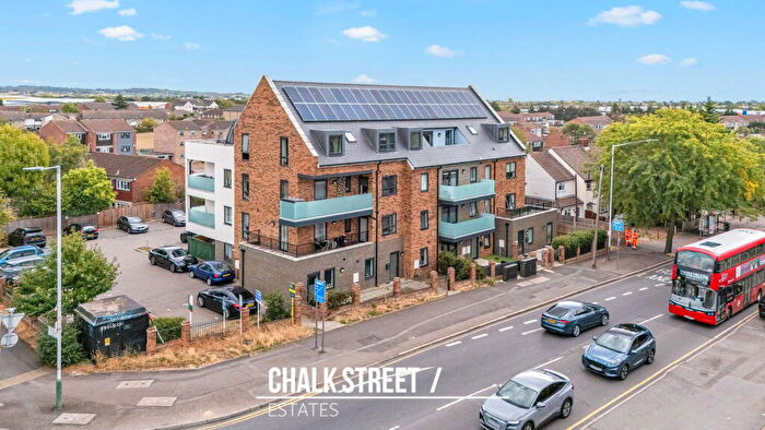 2 Bedroom Apartment For Sale In Brick House, Faringdon Avenue, Harold Hill, RM3