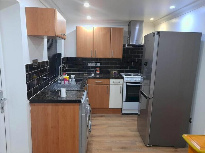 Studio To Rent In Thurlestone Avenue, Barking, IG3