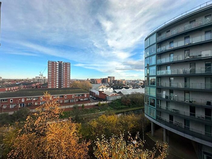 1 Bedroom Flat To Rent In Cardinal Building, High Village Point, Station Approach, Hayes, UB3