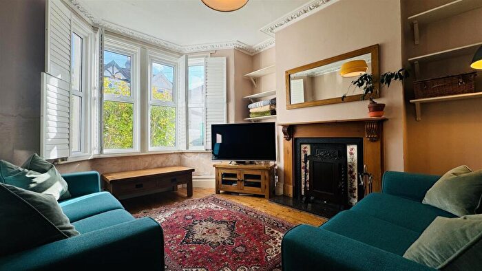 4 Bedroom Terraced House To Rent In Winchester Road, Brislington, Bristol, BS4