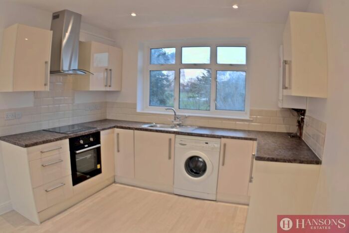 2 Bedroom Maisonette To Rent In Epsom Road, Seven Kings, IG3