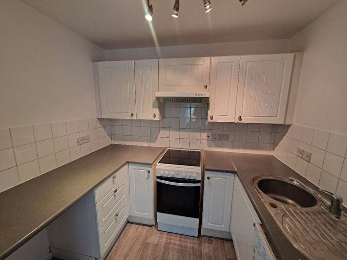 1 Bedroom Flat To Rent In Crown Place, Worksop, S80