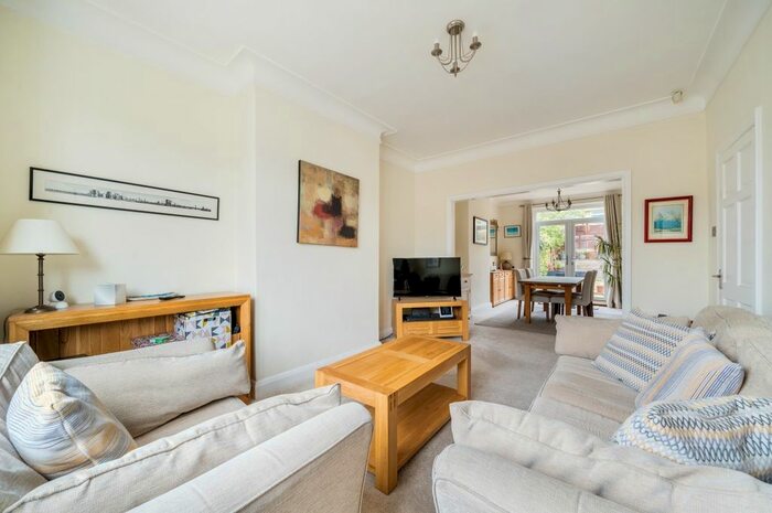 3 Bedroom Terraced House To Rent In Mayhill Road, London, SE7