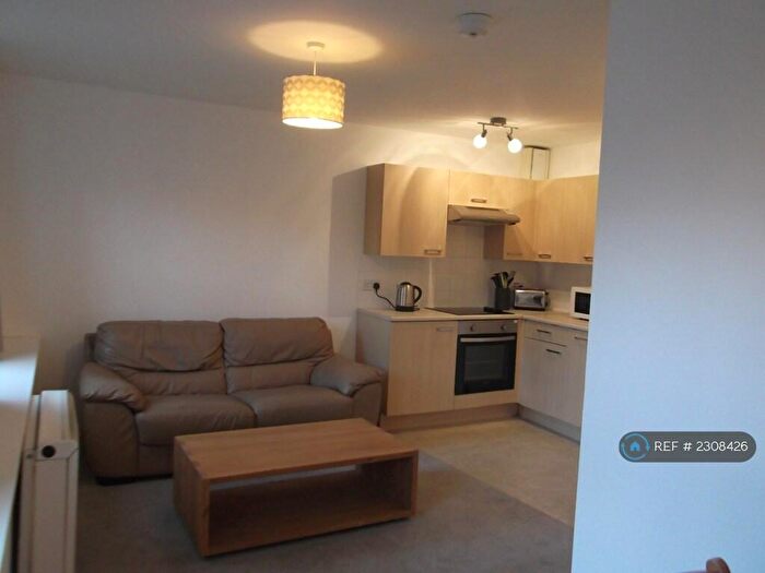 2 Bedroom Flat To Rent In Belmont Road, Aberdeen, AB25