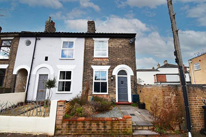 3 Bedroom End Of Terrace House To Rent In Alexandra Road, Norwich, NR2