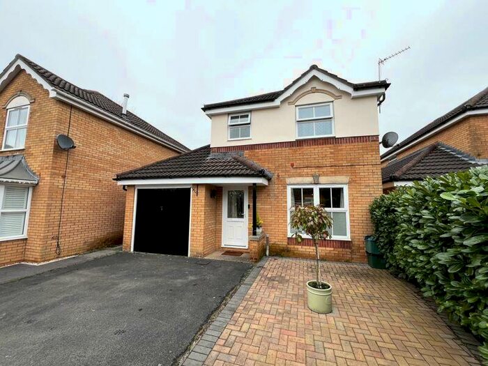 3 Bedroom Detached House For Sale In Gores Park, High Littleton, BS39