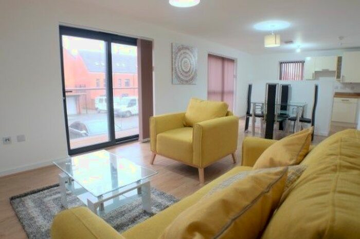 2 Bedroom Flat To Rent In Sir Harry Secombe Court, Swansea, SA1