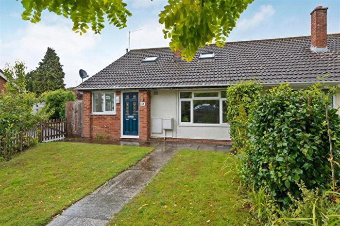 4 Bedroom Semi Detached House For Sale In Western Avenue, Canterbury, CT4