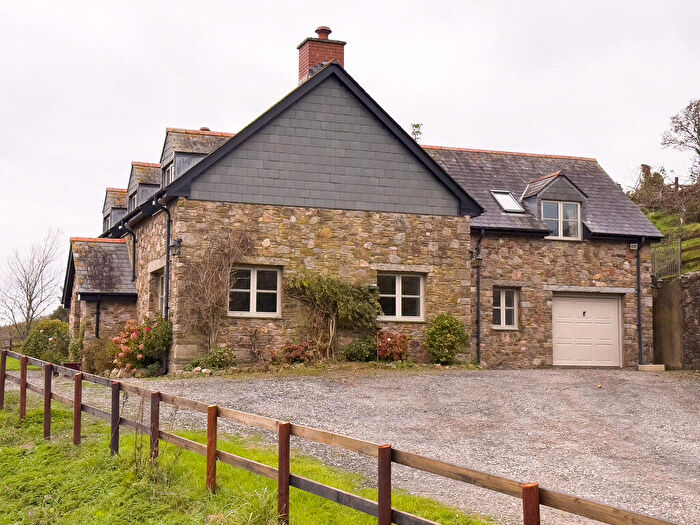 4 Bedroom Detached House To Rent In Modbury, PL21