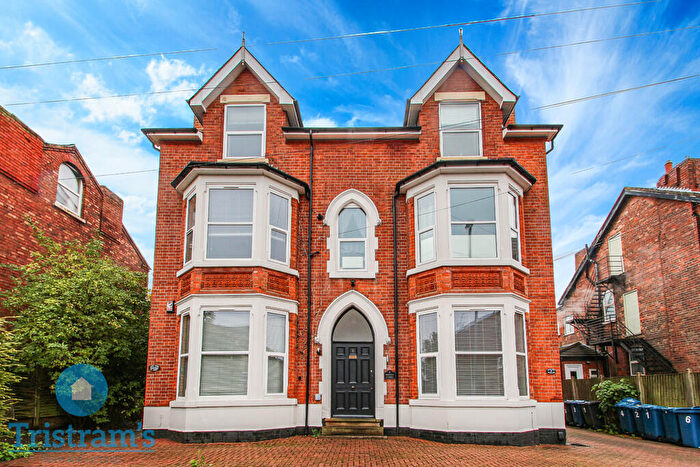 3 Bedroom Apartment To Rent In Flat, Melton Road, West Bridgford, NG2