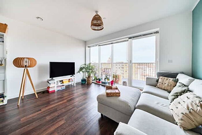 2 Bedroom Flat For Sale In Freedom House, West Ealing, London, W13