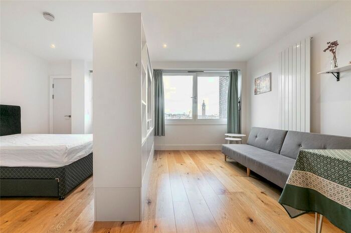 Studio To Rent In Molesworth Street, London, SE13