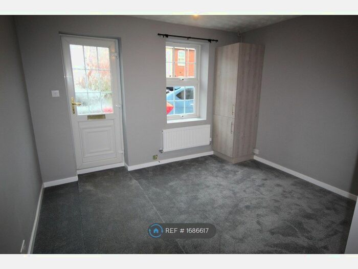 3 Bedroom Terraced House To Rent In Port Lane, Colchester, CO1
