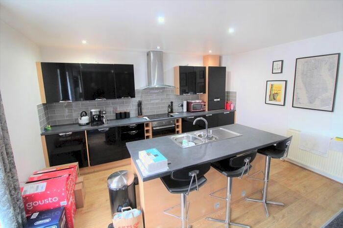 2 Bedroom Flat To Rent In The Old Post Office, Station Road, Mirfield, WF14