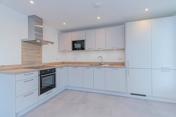 2 Bedroom Flat To Rent In Denchworth Road, Grove, Wantage, OX12