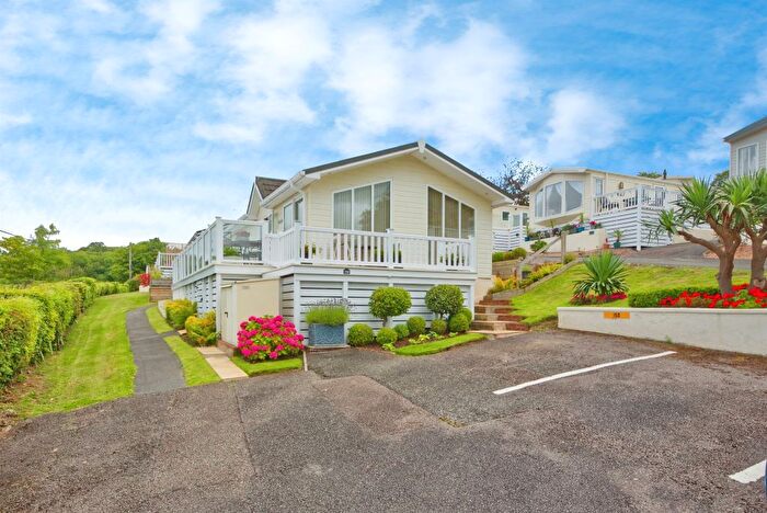 2 Bedroom Mobile/park Home For Sale In Beeches Holiday Park, Blue Anchor, Minehead, TA24